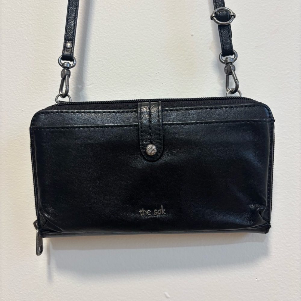The Sak Black Leather Wallet With Strap
